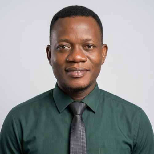 Senyo Esah