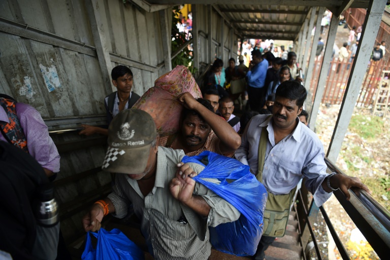 Commuter stampede in Mumbai, at least 22 dead Africa Feeds