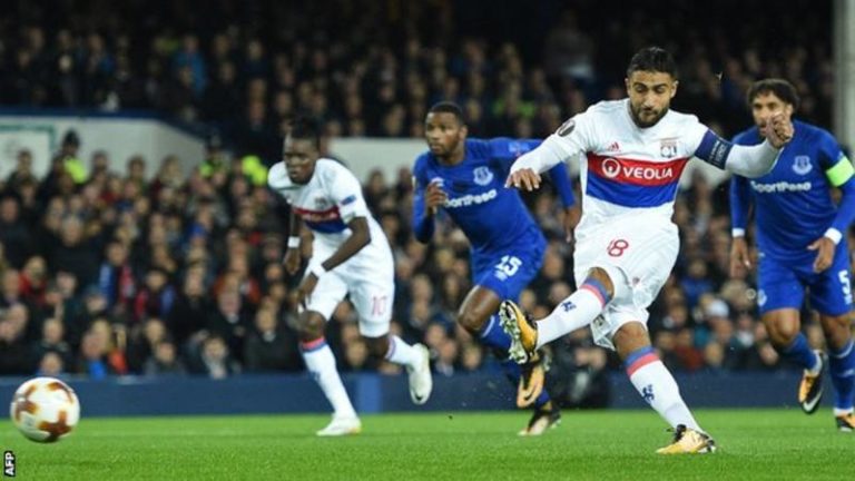 Everton beaten by Lyon, pressure piles on Koeman