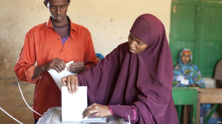 Somaliland: Citizens vote in presidential poll, social media blocked