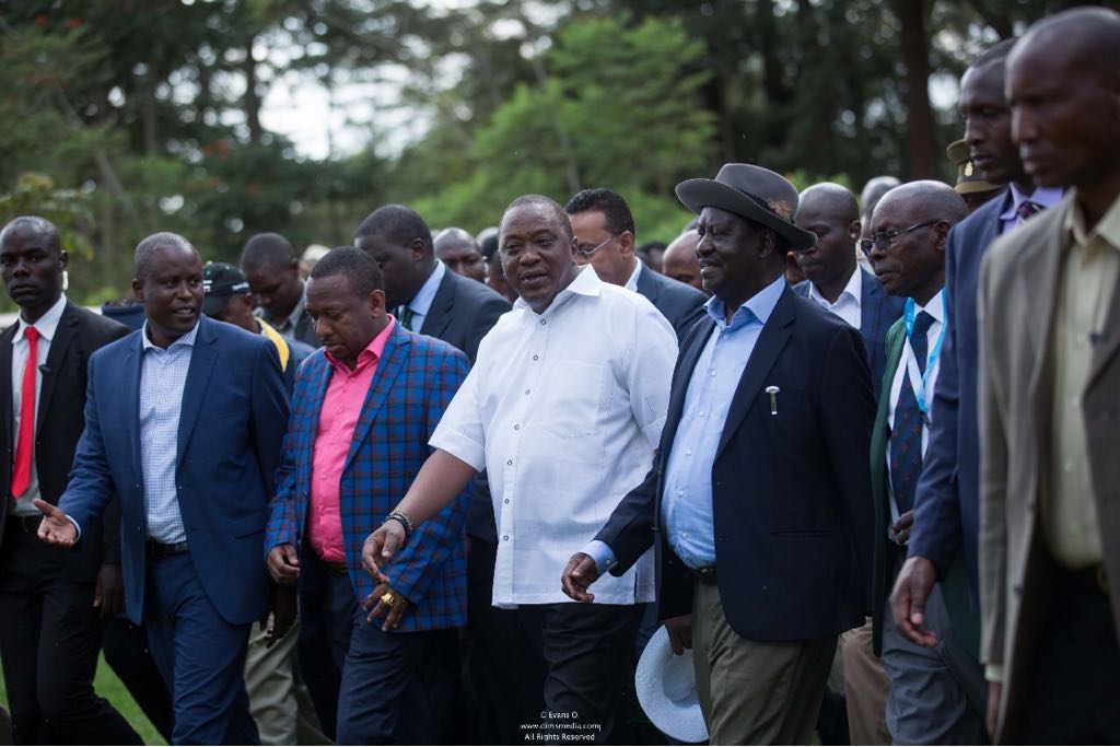 [Photos] Kenyatta and Odinga watch golf together Africa Feeds