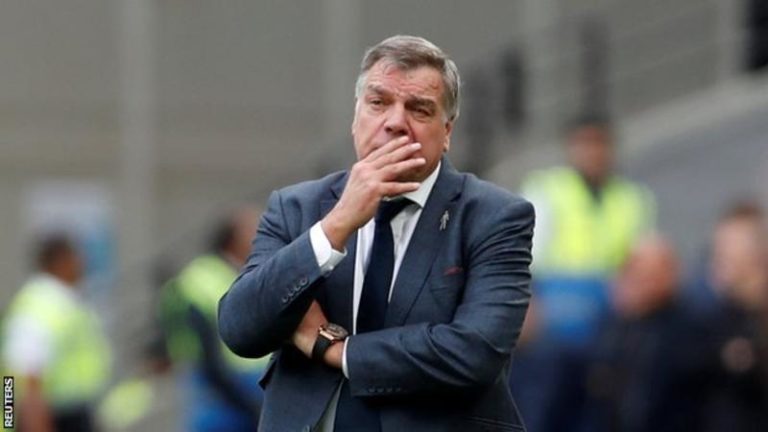 Everton sack manager after six months in charge