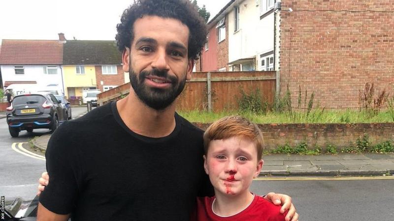 Mohammed Salah visits young fan
