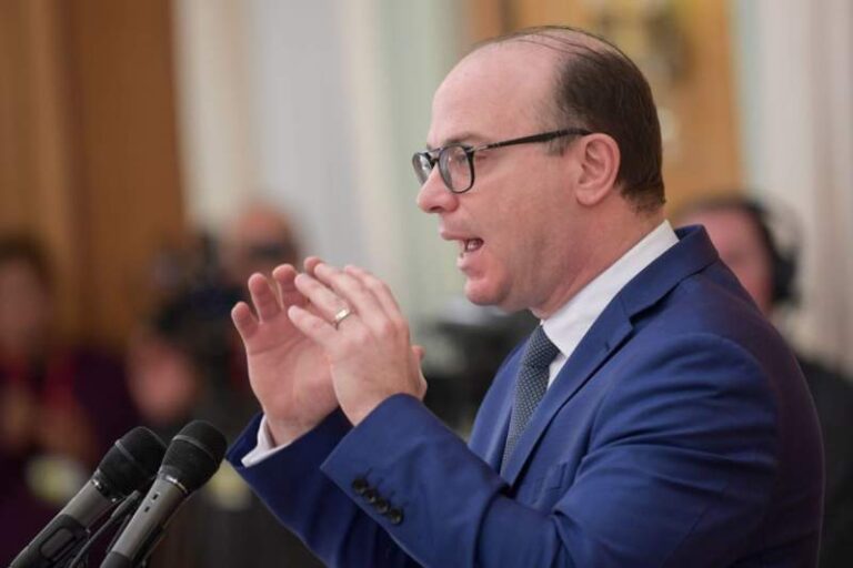 Tunisia seeks new IMF deal, cuts 2020 growth forecast