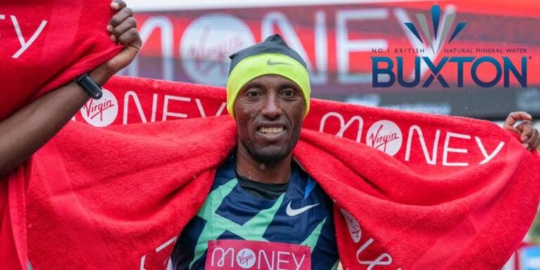 Kipchoge beaten as Kitata takes London Marathon title