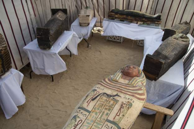 Coffins discovered in Egypt