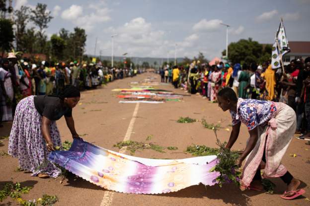 Mourners in Tanzania