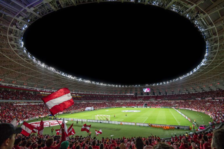 Game On: Exploring Apps Redefining the Sports Fan Experience