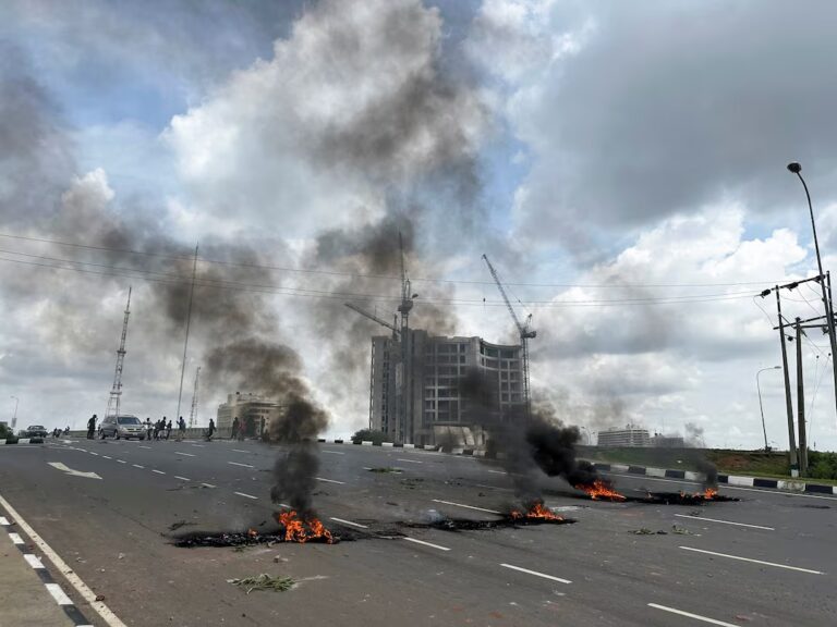 Nigeria: At least 17 killed in protests over economic crisis