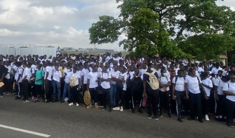 Ghana: At least six die in stampede during a military recruitment